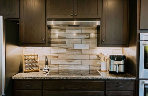 Keller Casa | Relax - Outdoor Living and Hot Tub, Shops and Restaurants Nearby