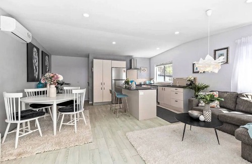 Torbay Casa | Unwind @ Torbay Beach House