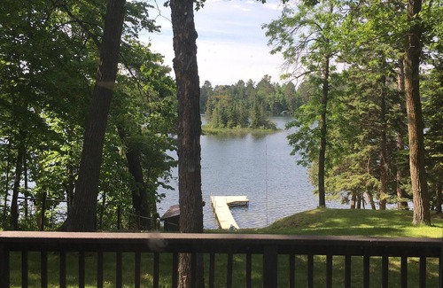 Hackensack Casa | Vista de la isla Birch Lake House