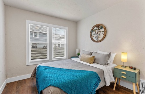 Manitowoc Apartamento | Upbeat Lower Apt - 1 Mile to Maritime Museum Manitowoc