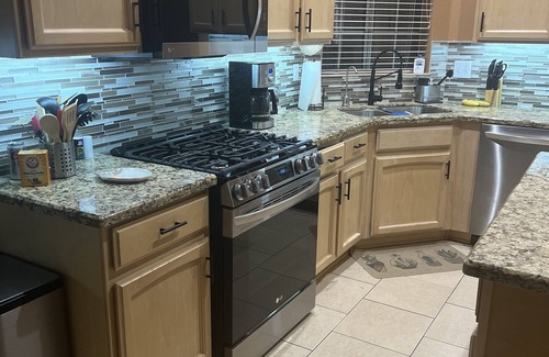 Palm Valley Casa | Updated 2024 home in Beautiful Pebble Creek AZ w/world class golf and amenities