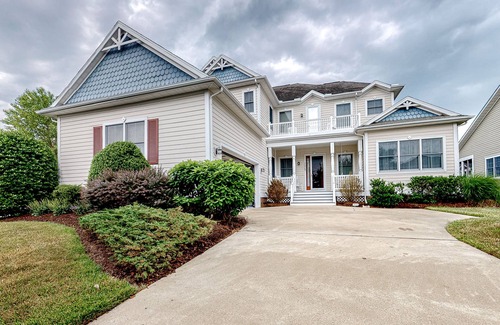Sun Ridge Casa | Updated Bayside Resort Home w/ Shared Pools, Easy Beach Access, & Fast WiFi