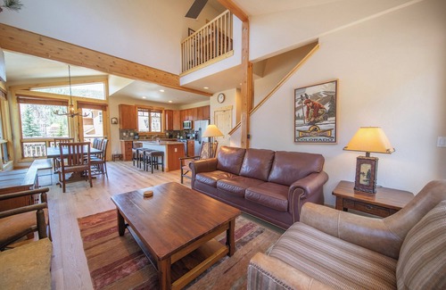 Keystone Casa | High End Townhome! Casa club con jacuzzis y piscina climatizada