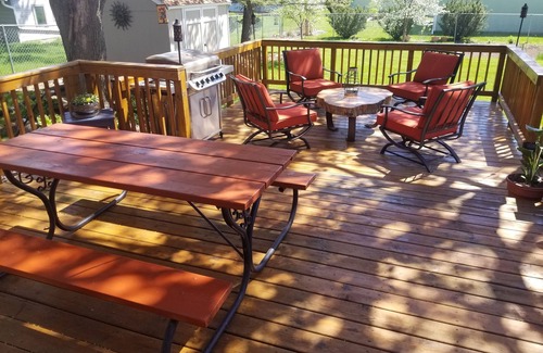 Clear Lake Casa | Updated Clear Lake Home near Downtown!