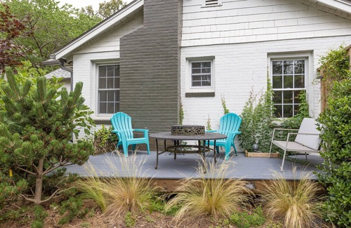 Haw Creek Cabaña | Updated Comfy Cottage central to Asheville NC