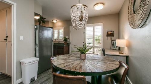 South Scottsdale Casa | Updated Condo in A Old Town Scottsdale Location
