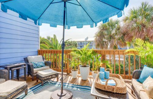Dauphin Island Apartamento | Updated Dauphin Island Condo with Pool and Gulf Views!