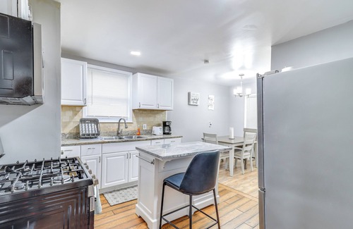 Detroit Casa | Updated Detroit Vacation Rental ~ 9 Mi to Downtown