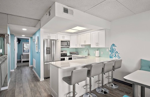 Ocean City Condominio | Direct Bay Front w / Open Bay Views & Sunsets, Pool & 3 Blocks to Beach / Boardwalk!