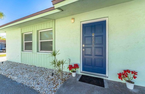 Laurel Park Villa | Updated Downtown Sarasota Villa, 2b/2b