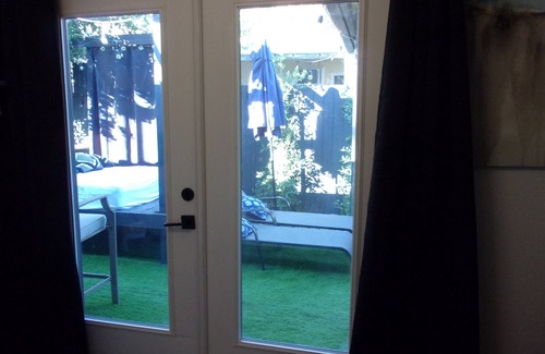 Warm Sands Casa | Updated Dwntwn 2bd Twnhse w/Hot Tub/Private Patio permit#4768