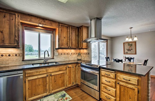 Bend Casa | Casa renovada con 2 cubiertas en el canal central de Oregon