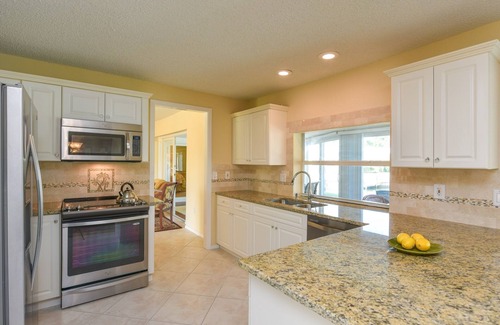 Longboat Key Casa | PARAÍSO ENCONTRADO * PACÍFICO Y ELEGANTE ACTUALIZADO * CANAL HOME * PASEO A LA PLAYA * BICICLETAS NUEVAS
