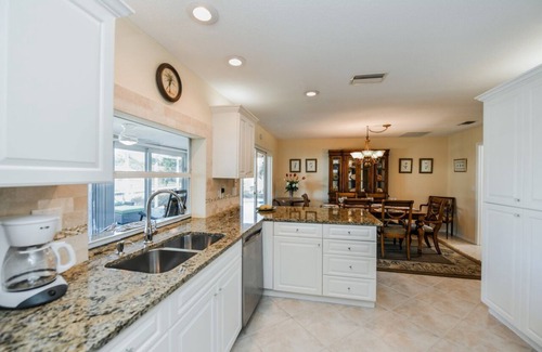 Longboat Key Casa | PARAÍSO ENCONTRADO * PACÍFICO Y ELEGANTE ACTUALIZADO * CANAL HOME * PASEO A LA PLAYA * BICICLETAS NUEVAS