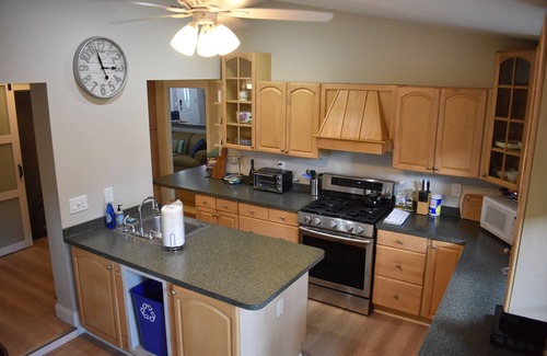 Lochmere Casa | Updated Historic Cape overlooking the famous Winnisquam Sandbar