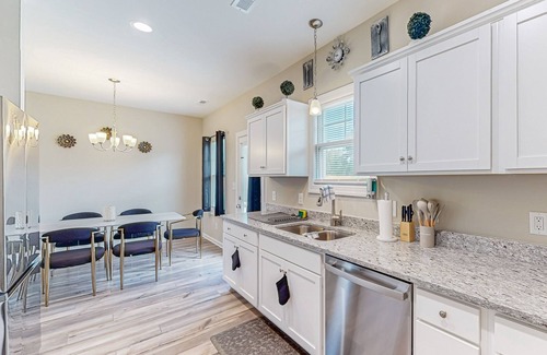 Goldsboro Casa | Updated home in quiet neighborhood, great for remote work