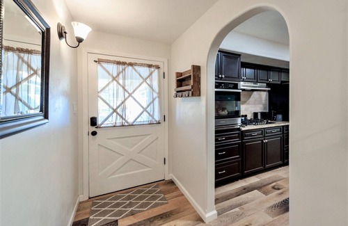 Morena Casa | Updated home in safe, quiet neighborhood with lots of amenities!
