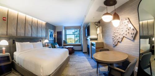 Mammoth Lakes Apartamento | Updated Pet Friendly Monache Studio with Views!