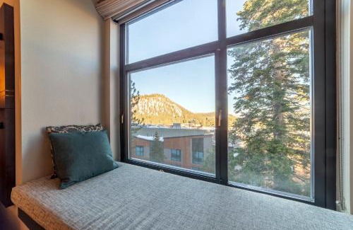 Mammoth Lakes Apartamento | Updated Pet Friendly Monache Studio with Views!