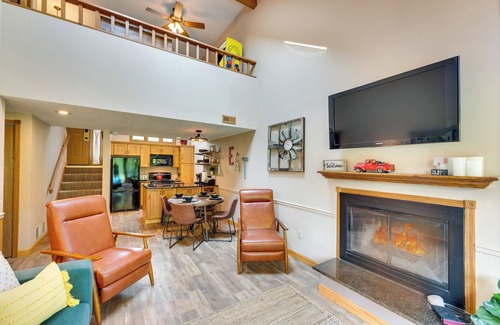 The Galena Territory Casa | Updated Retreat w/ Golf Course & Wildlife Views!