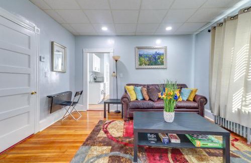Stoughton Apartamento | Updated Stoughton Apartment with Shared Yard!