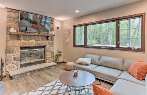 Reeders Casa | Updated Stroudsburg Home with Spacious Deck!