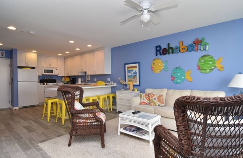 Rehoboth Beach Condominio | Updated Studio with Great Views!