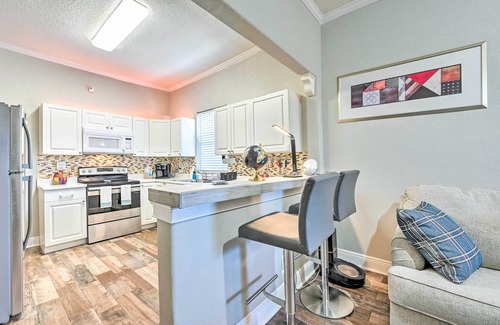 Ybor City Apartamento | Updated Ybor City Duplex ~ 1/2 Mi to Seventh Ave!