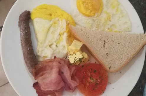 Otjiwarongo Casa | Upi guesthouse
