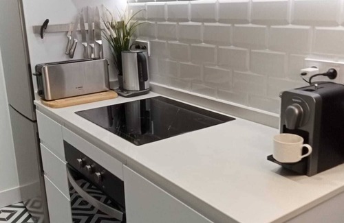 Centro Condominio | Lujoso y elegante 2 dormitorios / 2 baños en el centro de Madrid