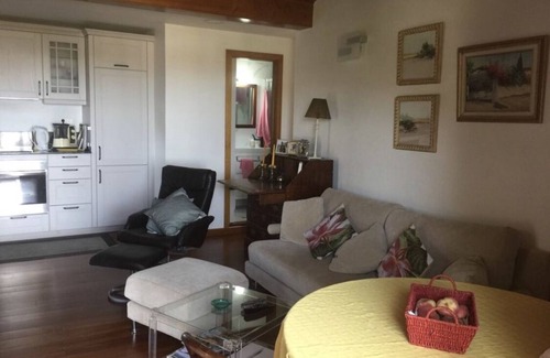Las Lagunetas Apartamento | Upper House