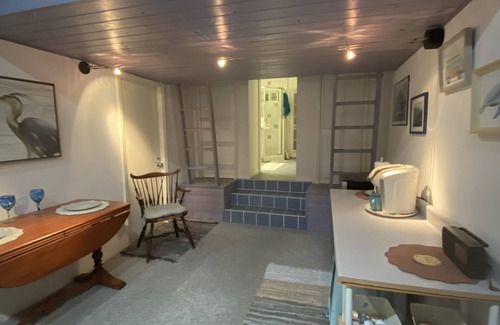 Malaga Cove Apartamento | Upper Riviera-private, quiet, home away from home great for visiting relatives!
