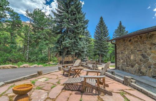 Cascade Casa | Upper Stone Lodge - Hot Tub & Game Room - Upper Unit