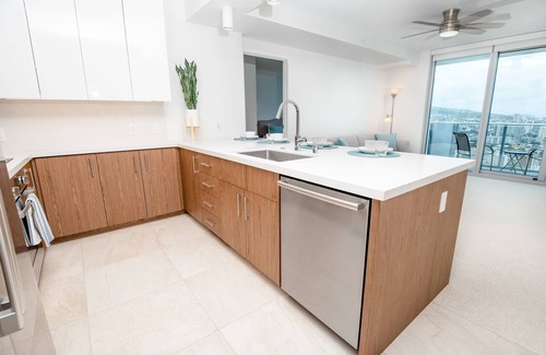 Ala Moana Condominio | Upscale 2 bedroom with parking in Ala Moana