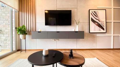 Barranco Apartamento | Upscale 2BR in Barranco