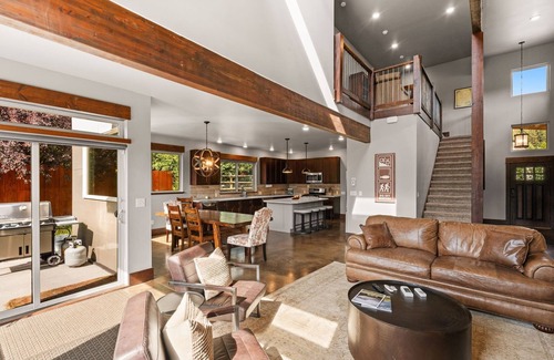 Big Sky Casa | Upscale Alpine Home | Hot Tub, Deck + 15min Resort