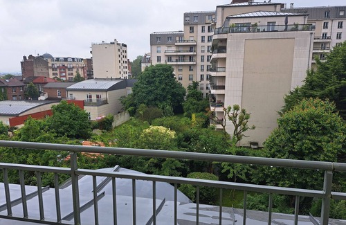 Puteaux Apartamento | Upscale apartment, 2Ch, 1WC and a large terrace 5min from la défense