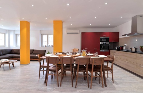 Colmar Centre Ville Apartamento | Apartamento de lujo en el corazón del centro histórico de ColmarParking público