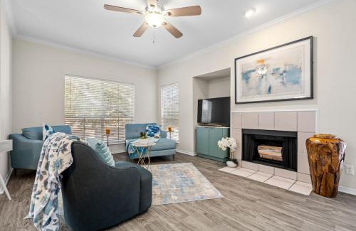 Southwest Carrollton Apartamento | Upscale City Apartment with Pool , Fitness Center