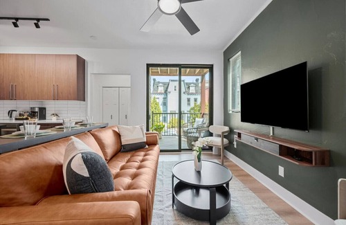 Shadyside Apartamento | Upscale Double King Suite|4 Beds| Premier Location
