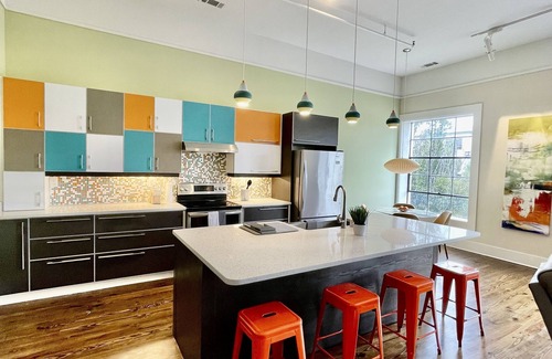 Macon Condominio | Upscale Downtown Luxury Penthouse with PARKING
