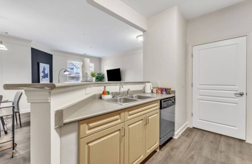 Southwest Raleigh Apartamento | Upscale King 1BR Suite—Mins to Downtown Raleigh!