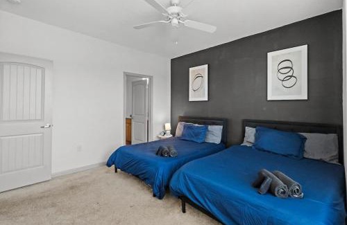 Charlotte Apartamento | Upscale King 2BR Suite Mins to Uptown Charlotte