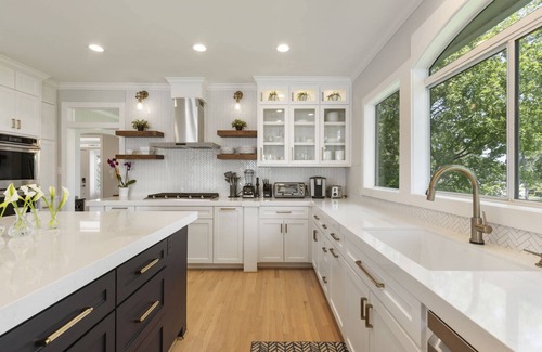 Montgomery Casa | NEW! Upscale Lakefront Oasis – Pool, Hot Tub, Balcony, Game Room & More