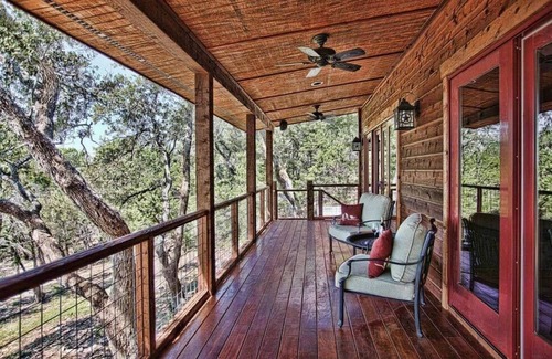 Wimberley Cabina | Primera cabina de lujo! Tiene todo Jacuzzi, Chimenea, Gorgeous Views !!!
