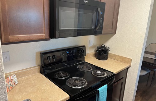 Rancho Cordova Apartamento | June Move In Special Fully Furnished Apt E
