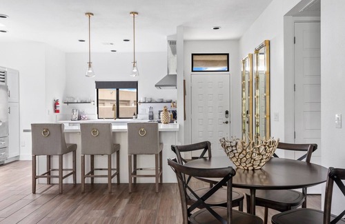 Palm Springs Condominio | Exclusivo Palm Springs Condo / Desert Princess Resort