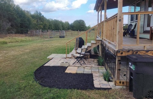 Lacassine Otro | Upscale Rustic Property with all new appliances and everything you need.