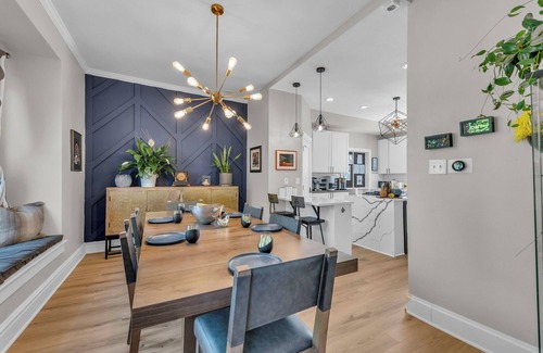 Independence Casa | Upscale Stay Near Truman, Stadiums, Historic Independence Square, & Downtown KC