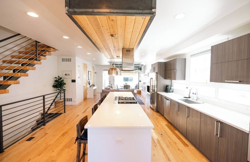 Sloan Lake Casa | Upscale Townhome in SloHi, Minutes From Downtown, 4BR, Kid Friendly